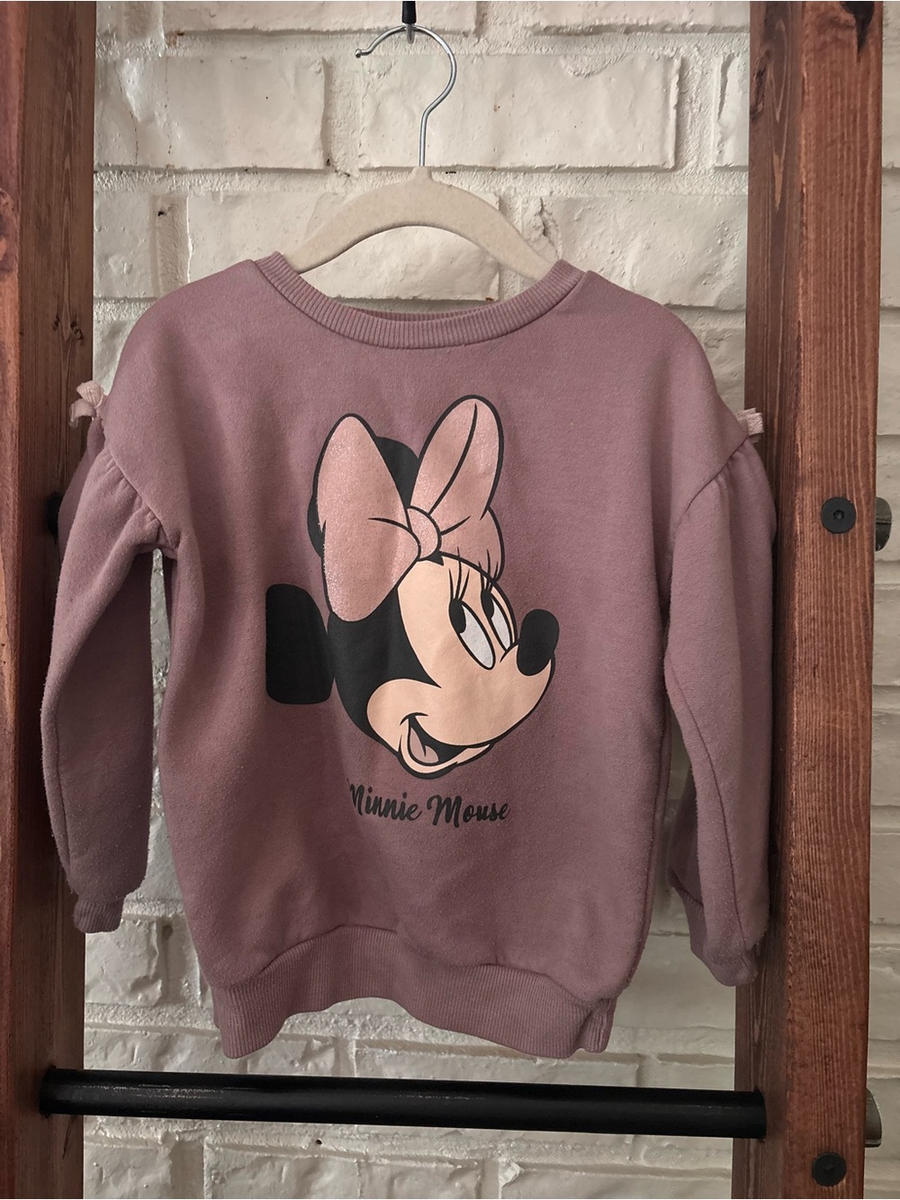 🌻 3/$25🌻 Disney Girls' Mauve Minnie Mouse Sweatshirt with Pink Bow